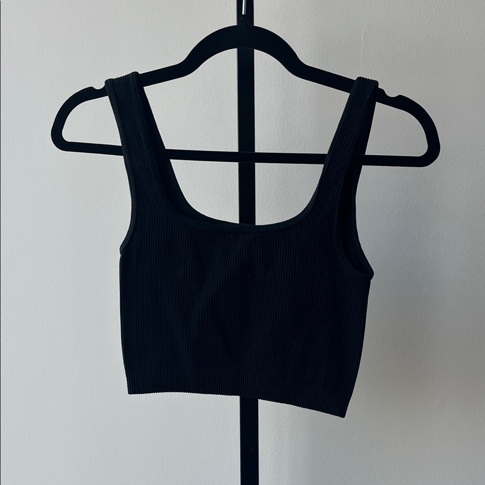 Zara Black Ribbed Crop Top